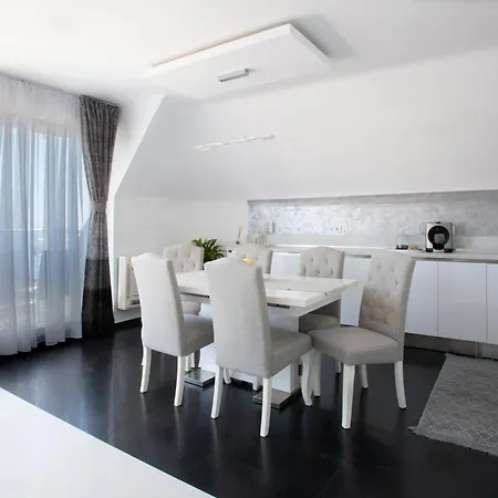 Apartament Nea Penthouse